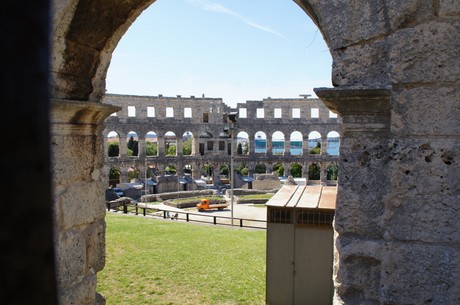 pula