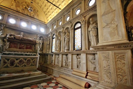 trogir-dom