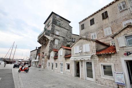 trogir