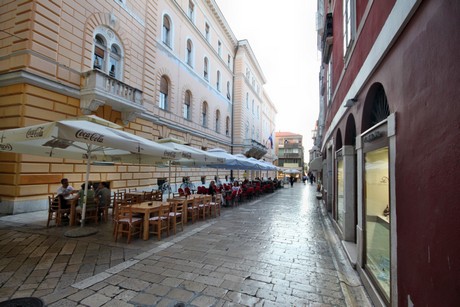 zadar-abend