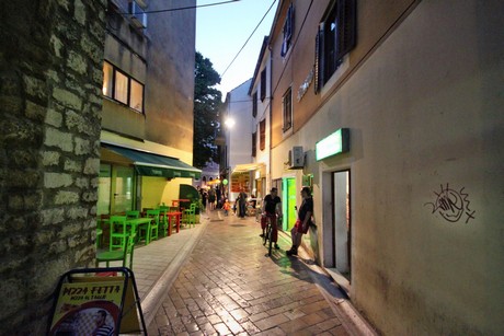 zadar-abend