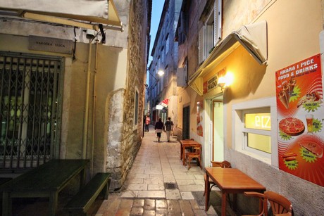 zadar-abend
