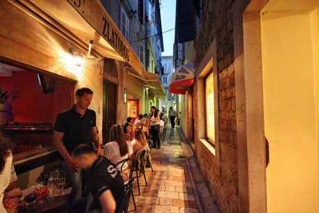 zadar-abend