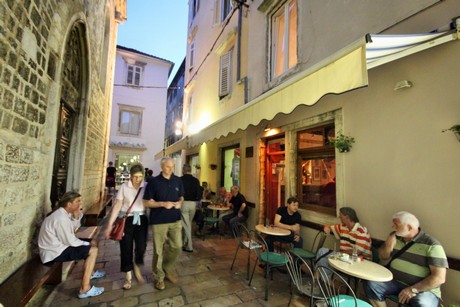 zadar-abend