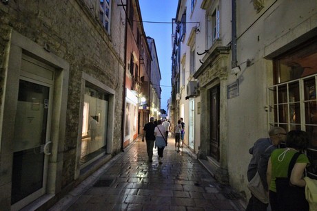 zadar-abend