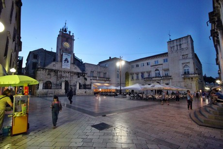 zadar-abend
