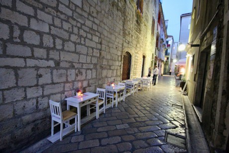 zadar-abend