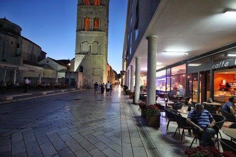 zadar-abend