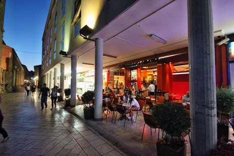 zadar-abend