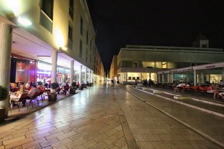 zadar-nacht