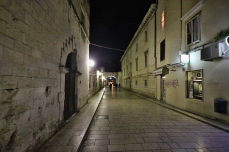 zadar-nacht