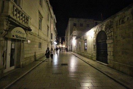 zadar-nacht