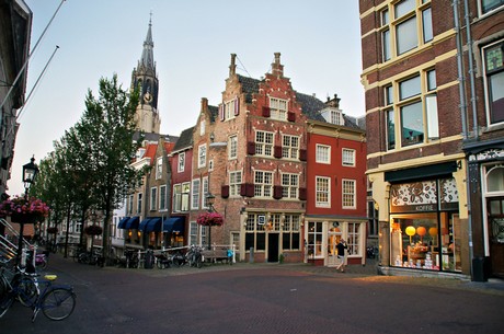 delft