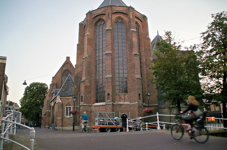 delft