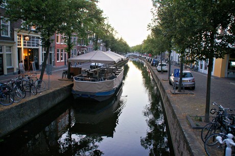 delft