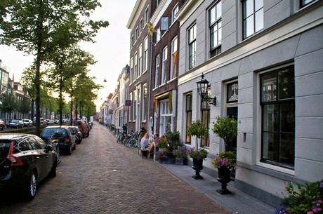 delft