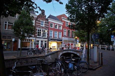 delft