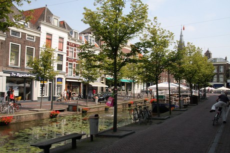 delft