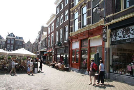 delft