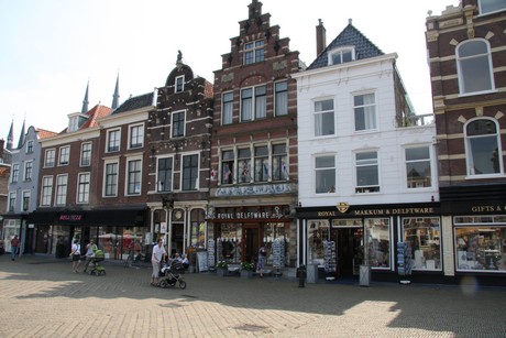 delft