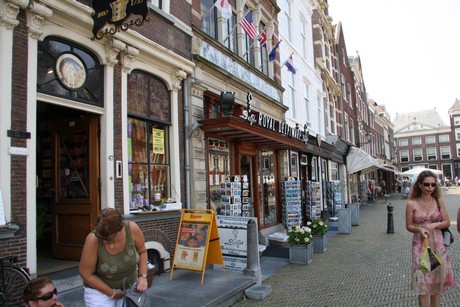 delft