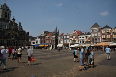 delft