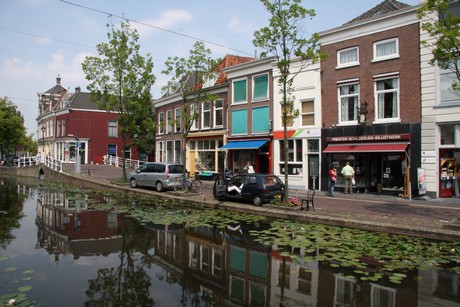 delft