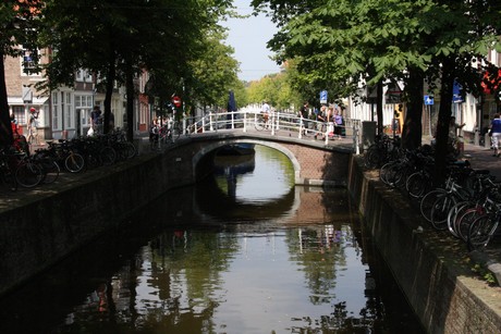 delft