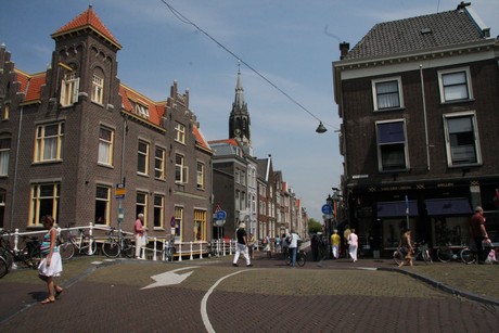 delft