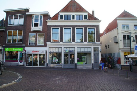 delft
