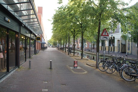 delft