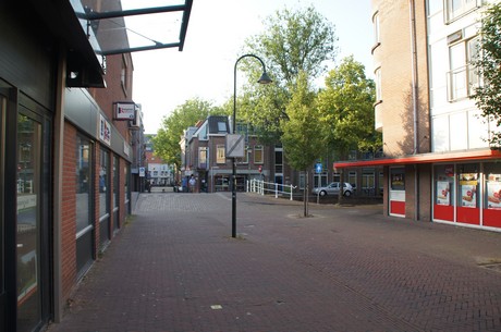 delft