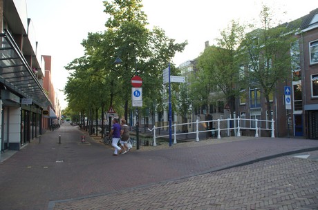 delft