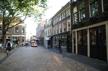 delft