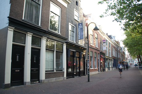 delft