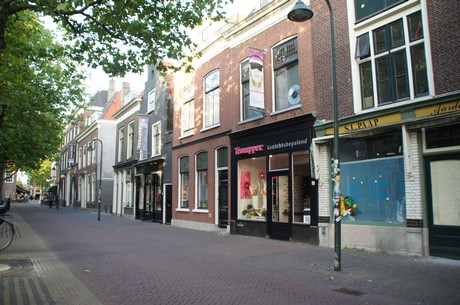 delft