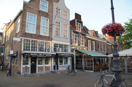 delft