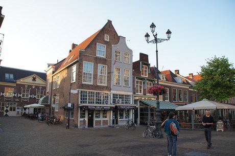 delft