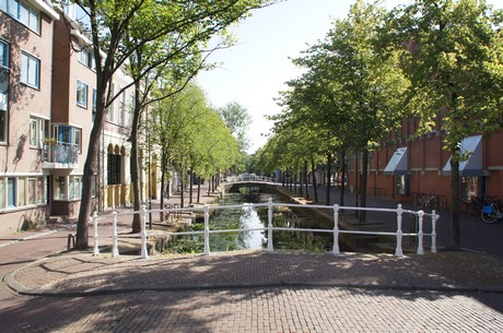 delft