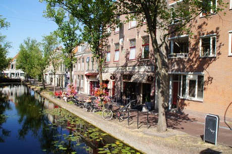 delft