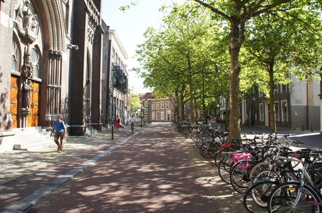 delft