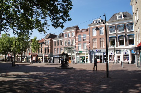 delft
