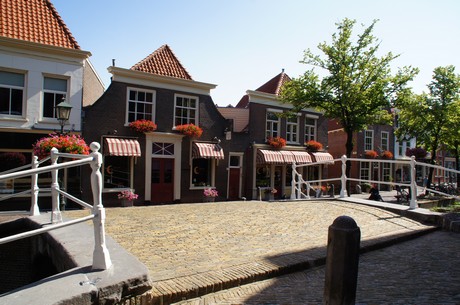 delft