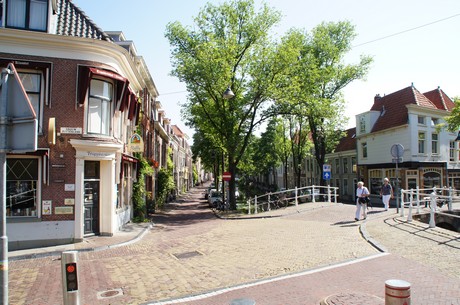 delft