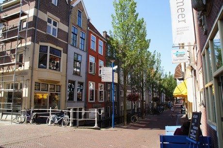 delft