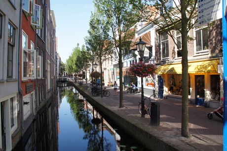 delft