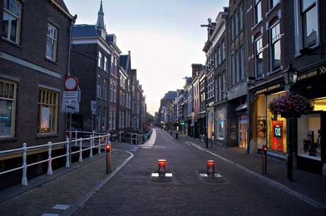 delft