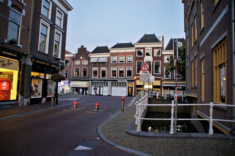 delft