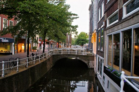 delft