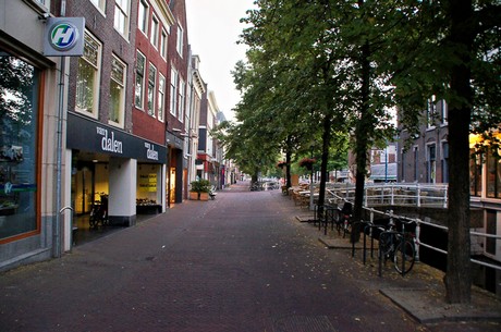 delft